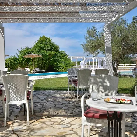 Likithos Hotel 3*
